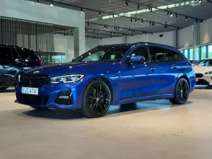 BMW 3 Series 330e 2020
